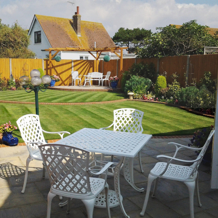 LUCY Tisch (4 Personen Set)