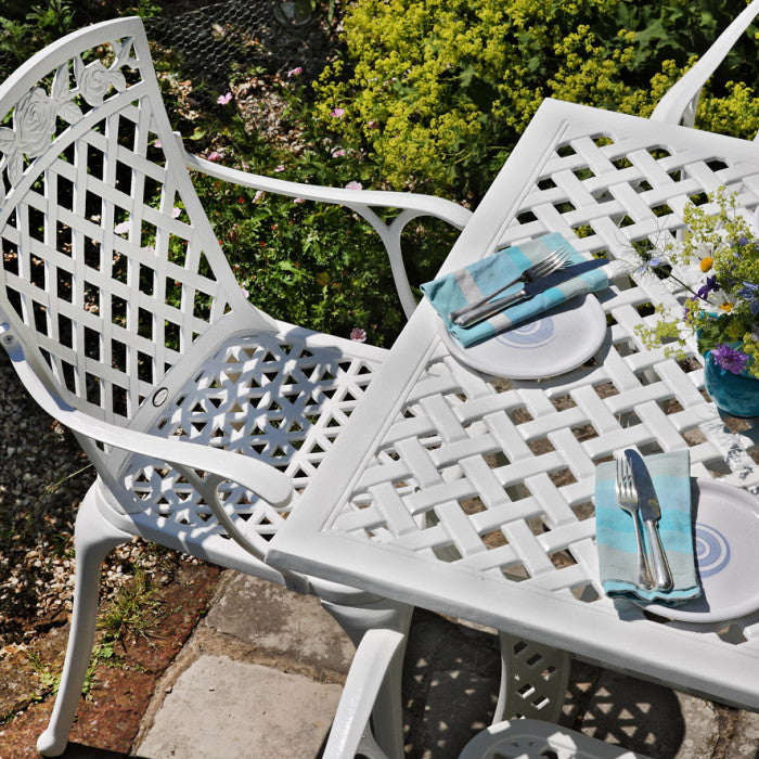 LUCY Tisch (4 Personen Set)