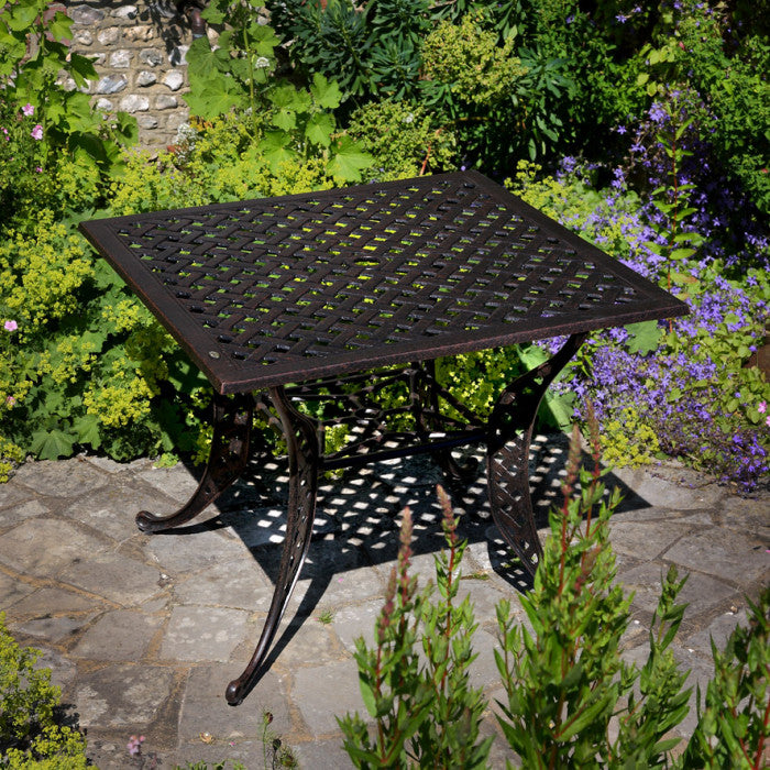 Lucy Tisch - Antik Bronze