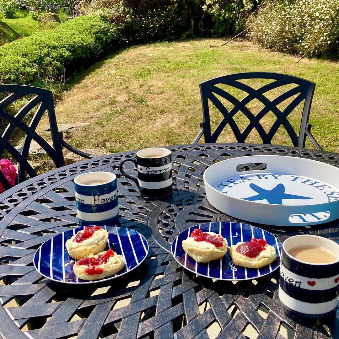 ALICE Tisch (6 Personen Set)