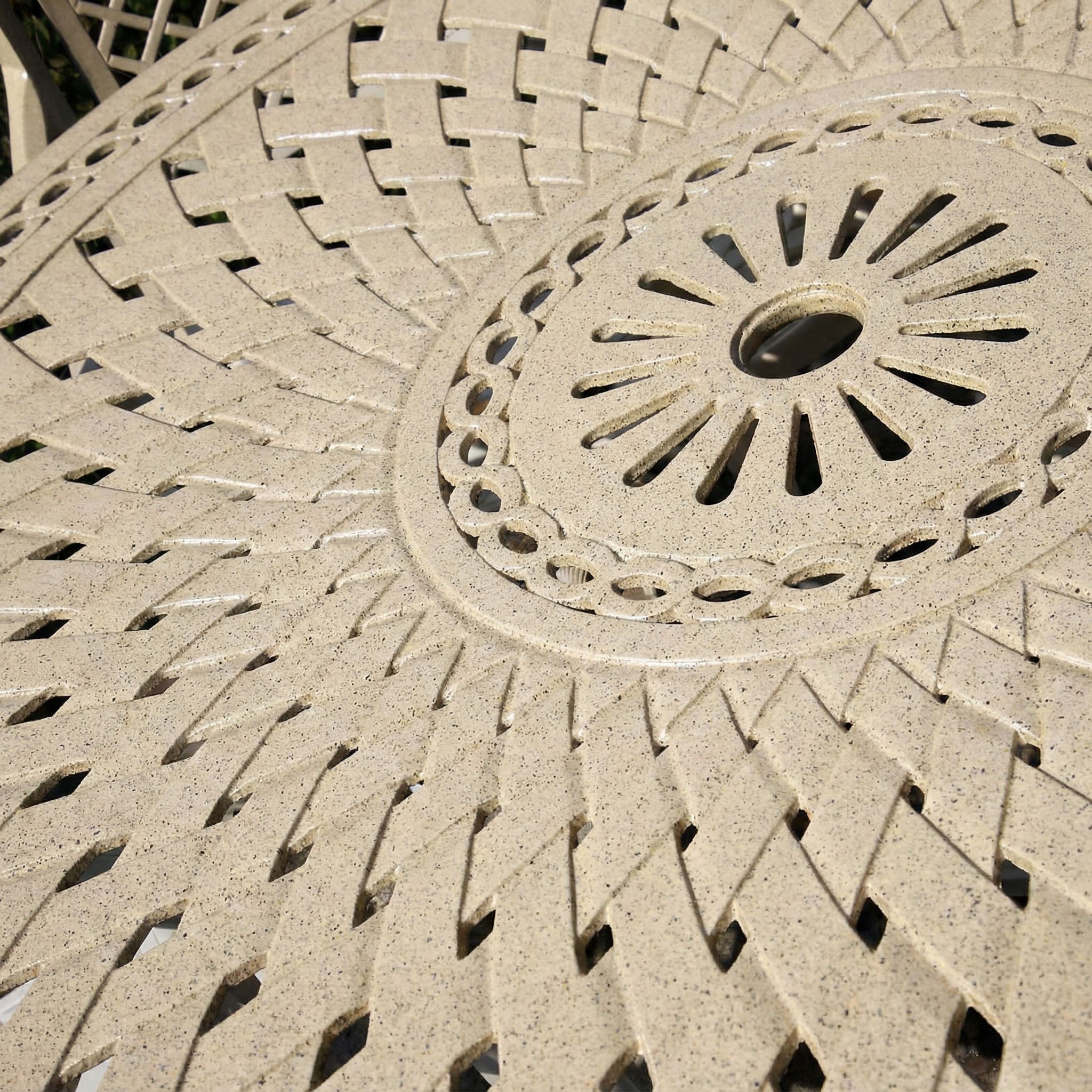 ALICE Tisch (4 Personen Set) Sandfarben