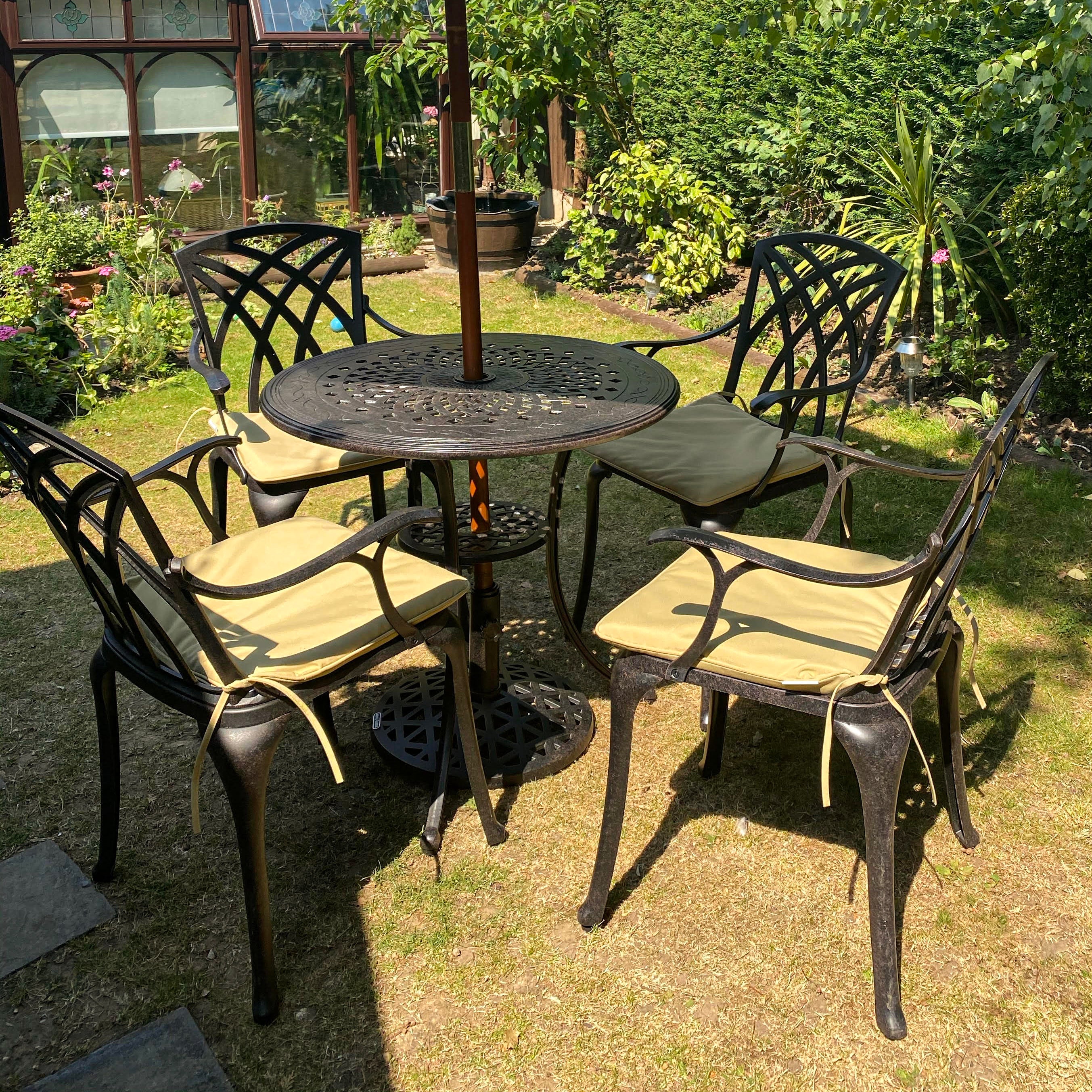 ANNA Tisch (4 Personen Set)