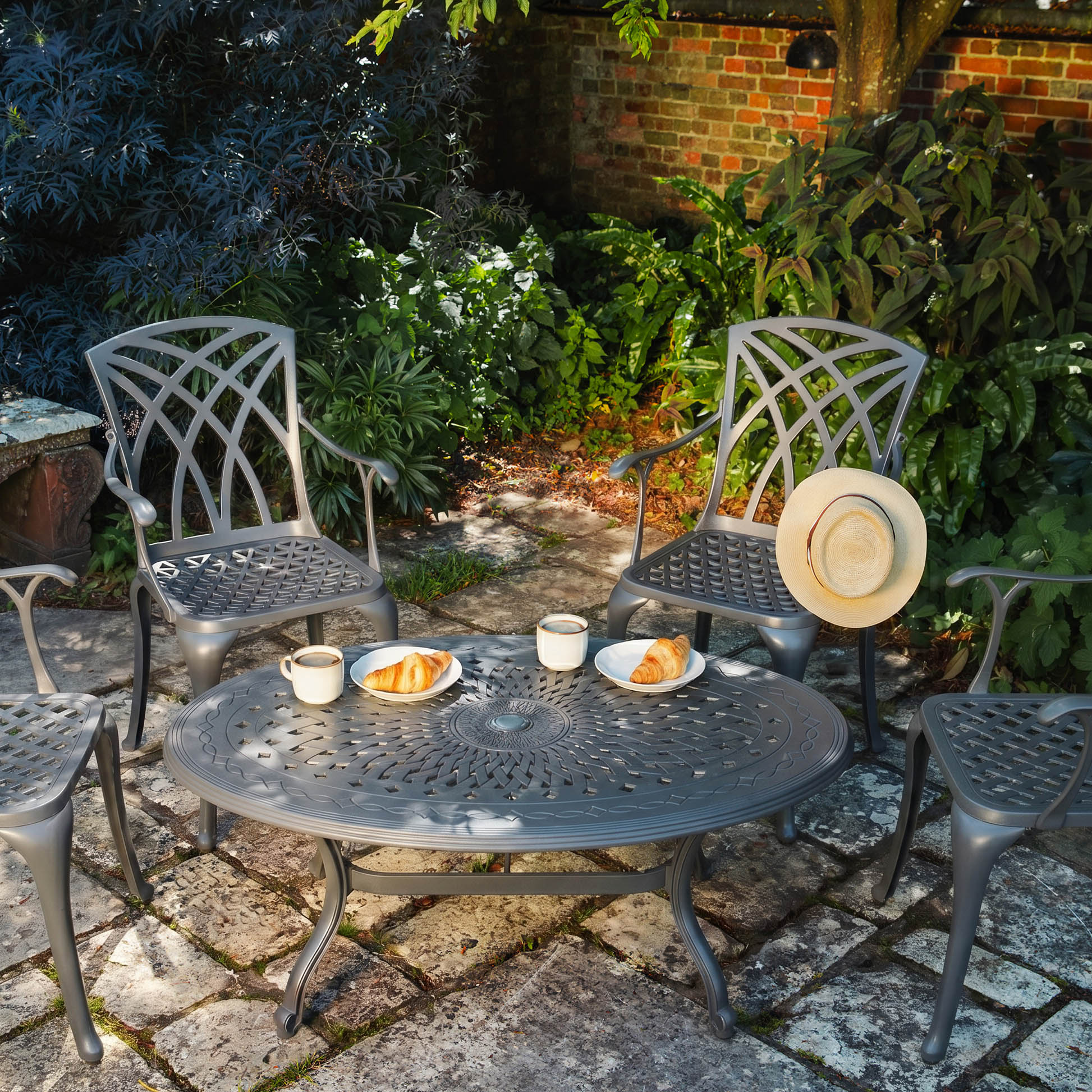 Bella Tisch (4 Personen Set)