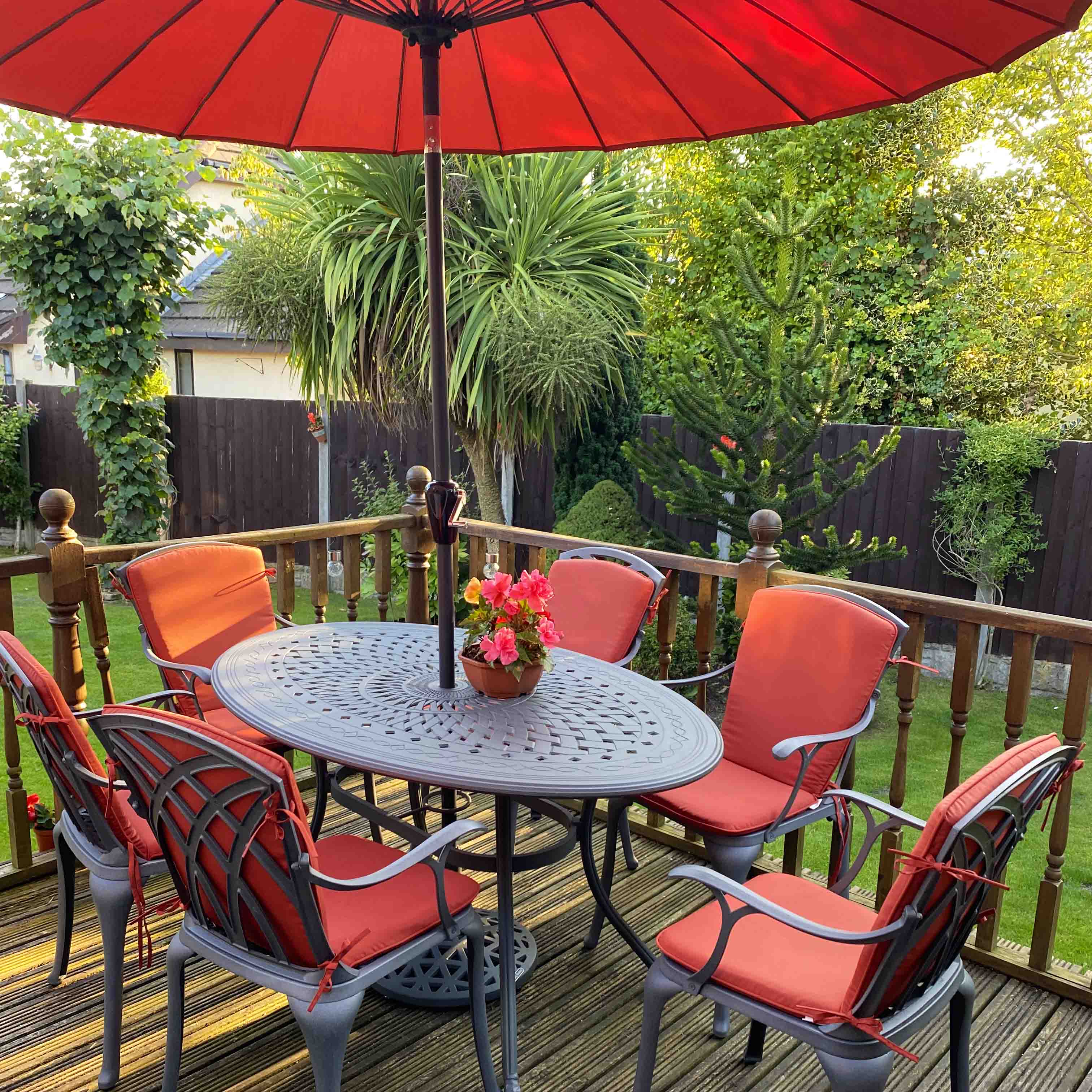 EMILY Tisch (6 Personen Set)