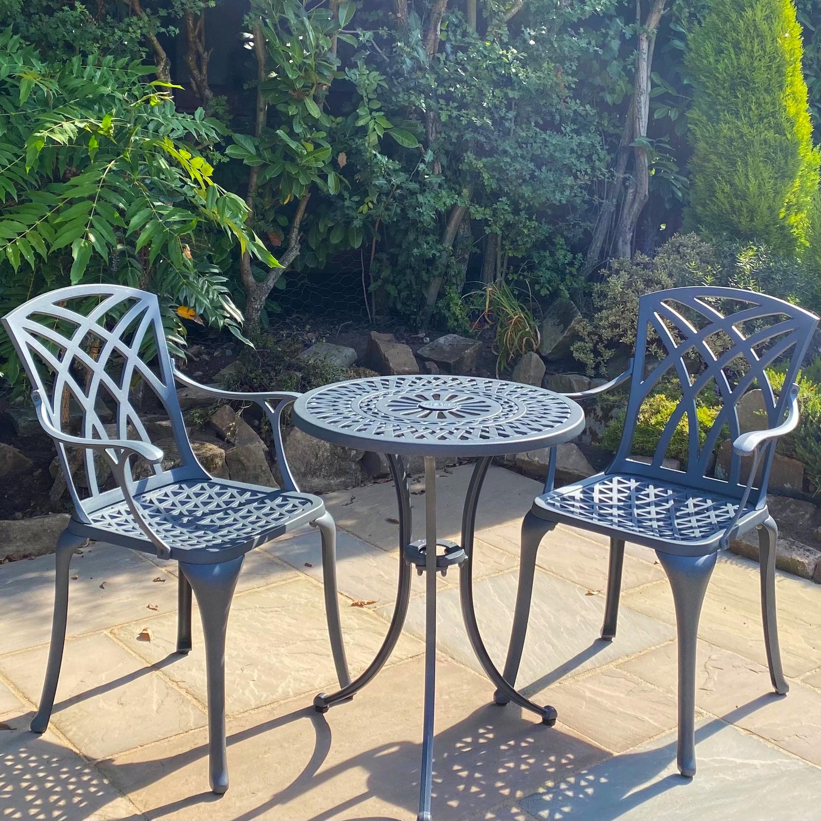 EVE Bistro Tisch (2 Personen Set)