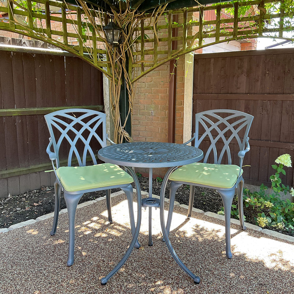 EVE Bistro Tisch (2 Personen Set)