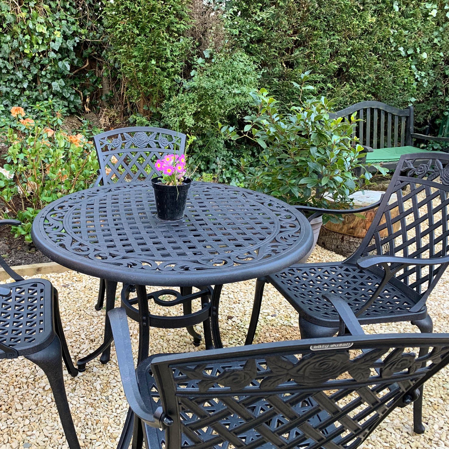 HANNAH Tisch (4 Personen Set)