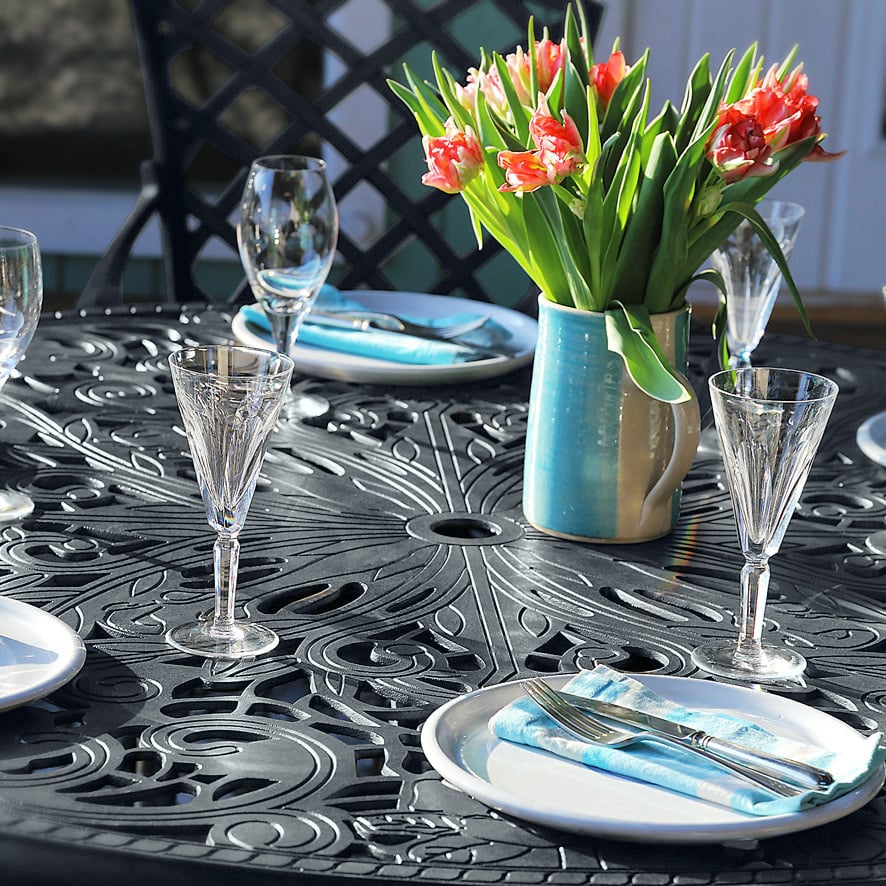 FLORA Tisch (4 Personen Set)