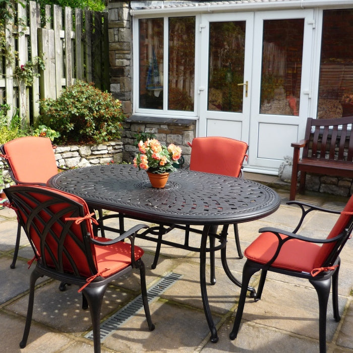 JUNE Tisch (4 Personen Set)