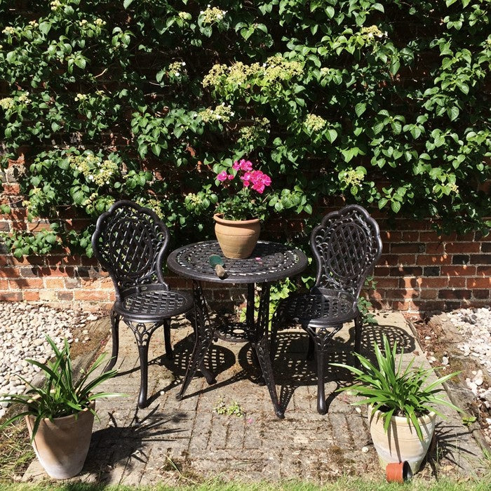 IVY Bistro Set (Tisch mit 2 Stühlen)