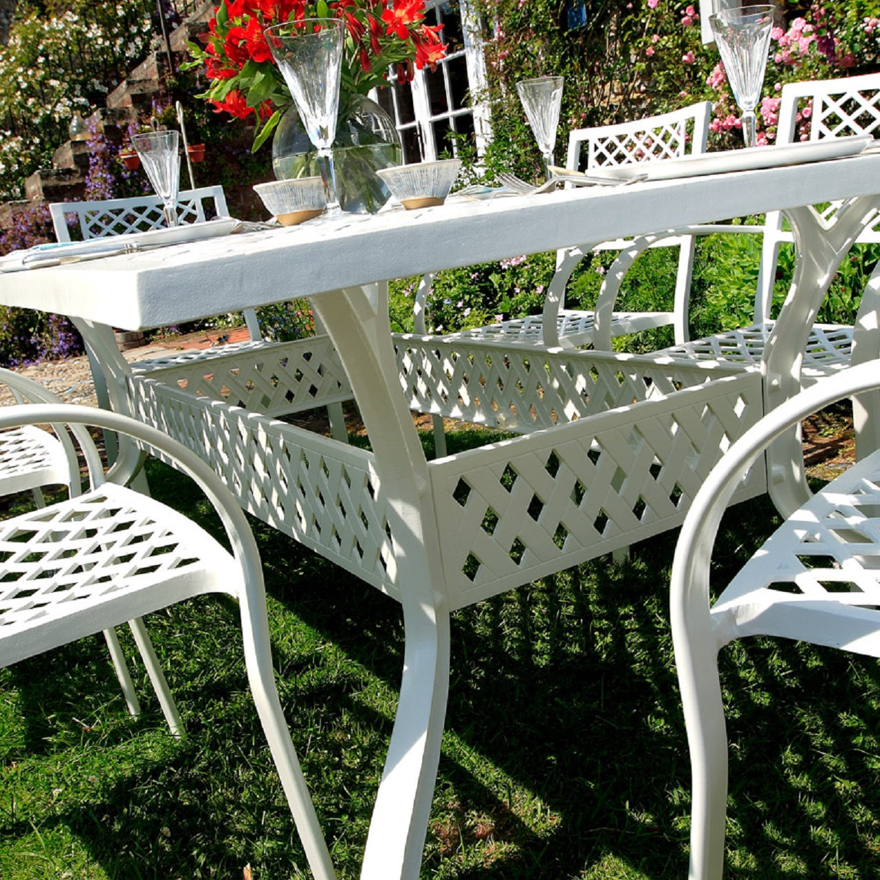 SOPHIA Tisch (6 Personen Set)