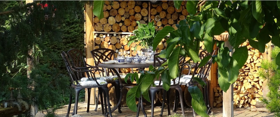 Die besten Tischsets für jede Terrasse: Von 2er-Bistrosets bis 14er-Essgruppen