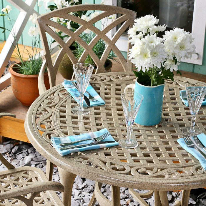 HANNAH Tisch (4 Personen Set)