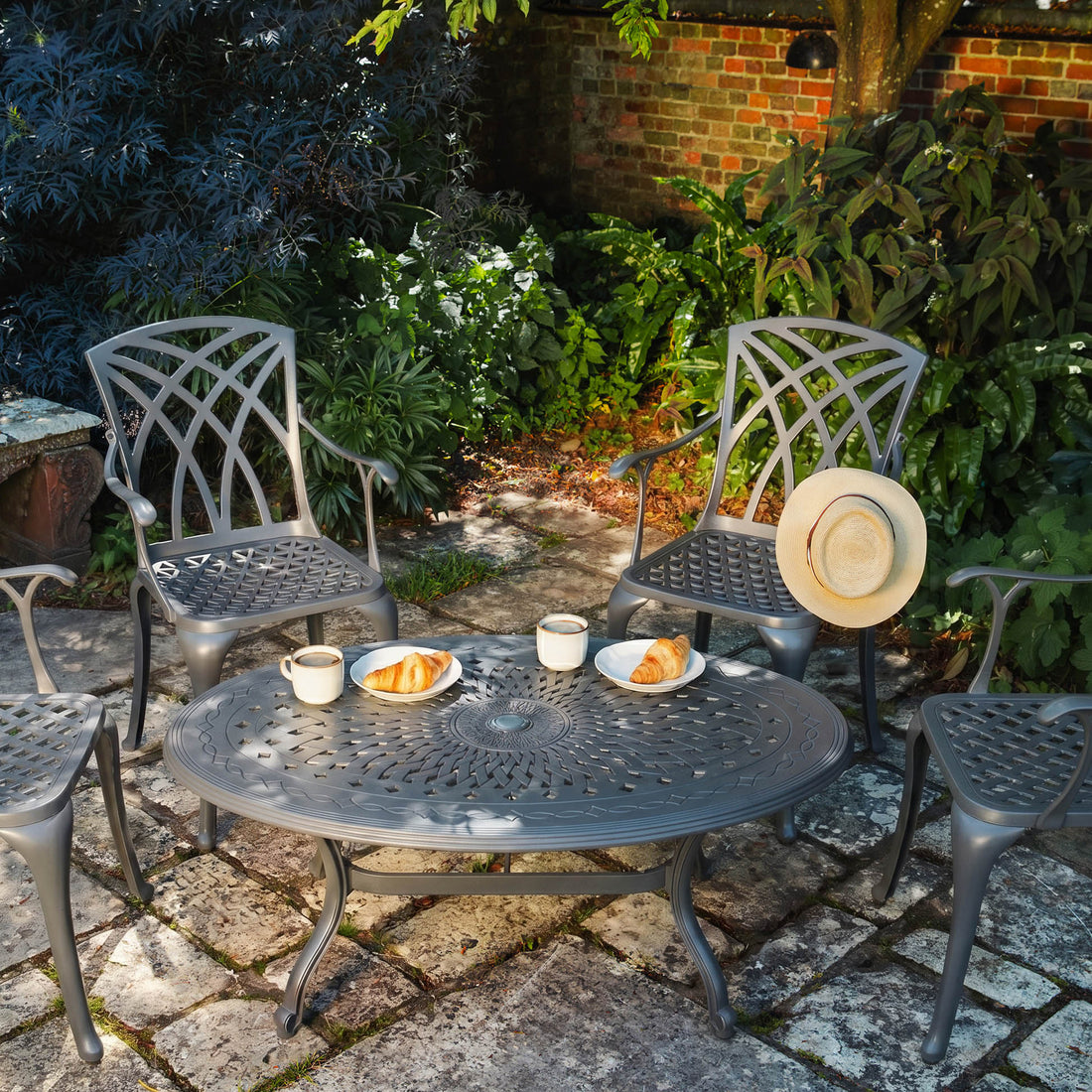 Bella Tisch (4 Personen Set)
