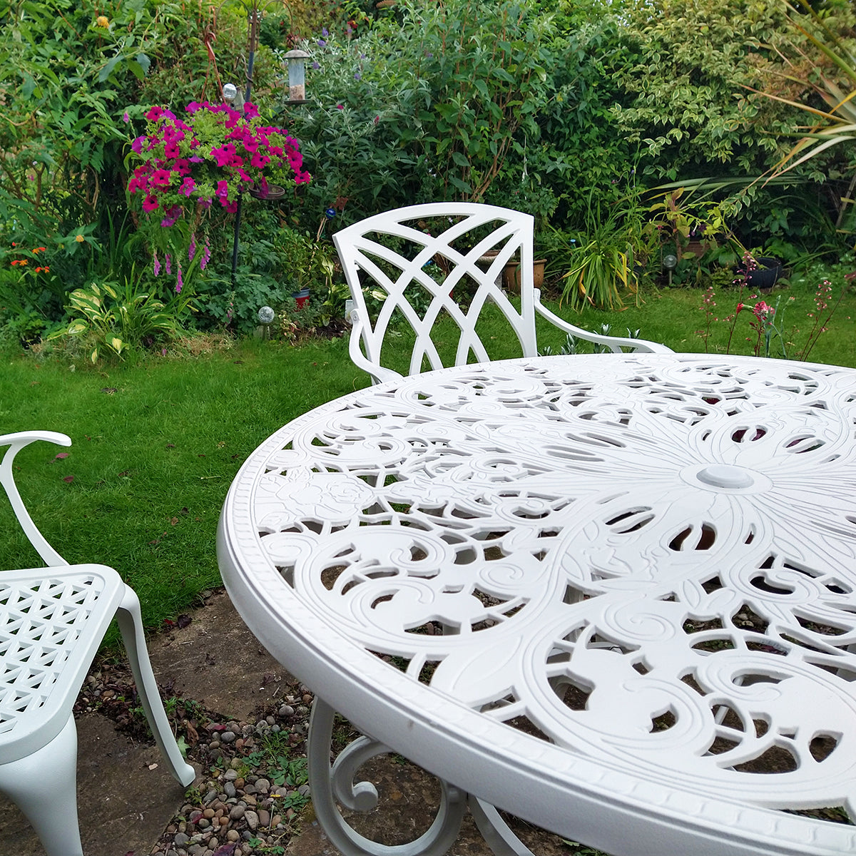 FLORA Tisch (4 Personen Set)