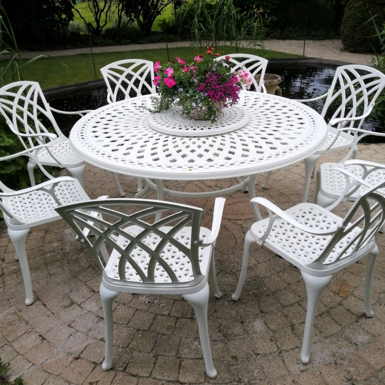 FRANCES Tisch (8 Personen Set)