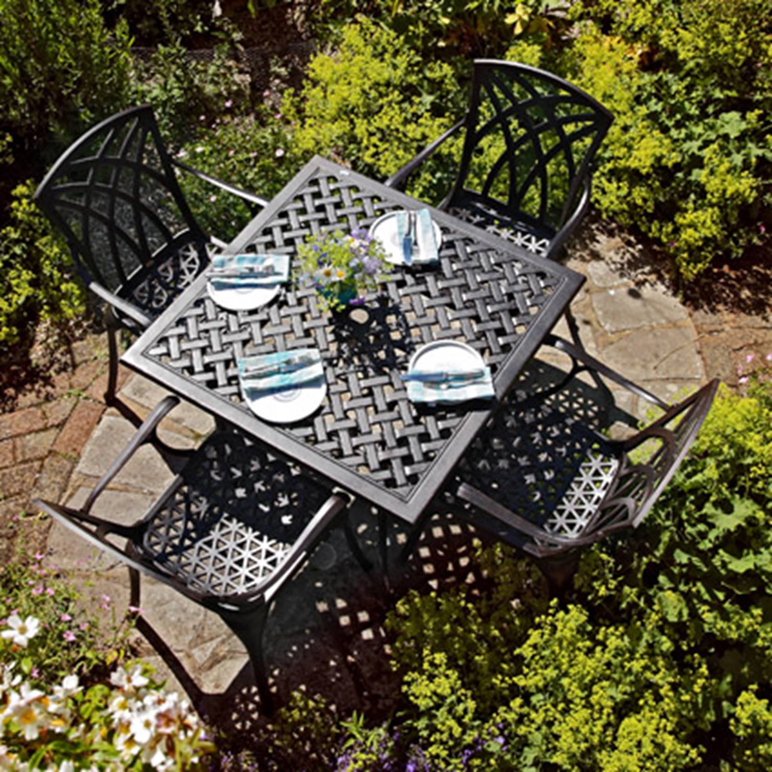 LUCY Tisch (4 Personen Set)