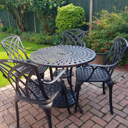 MIA Tisch (4 Personen Set)