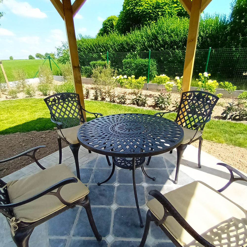 MIA Tisch (4 Personen Set)