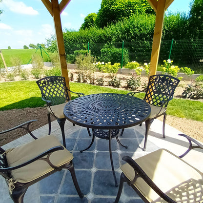 MIA Tisch (4 Personen Set)