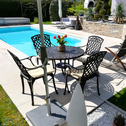 MIA Tisch (4 Personen Set)