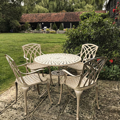 MIA Tisch (4 Personen Set)