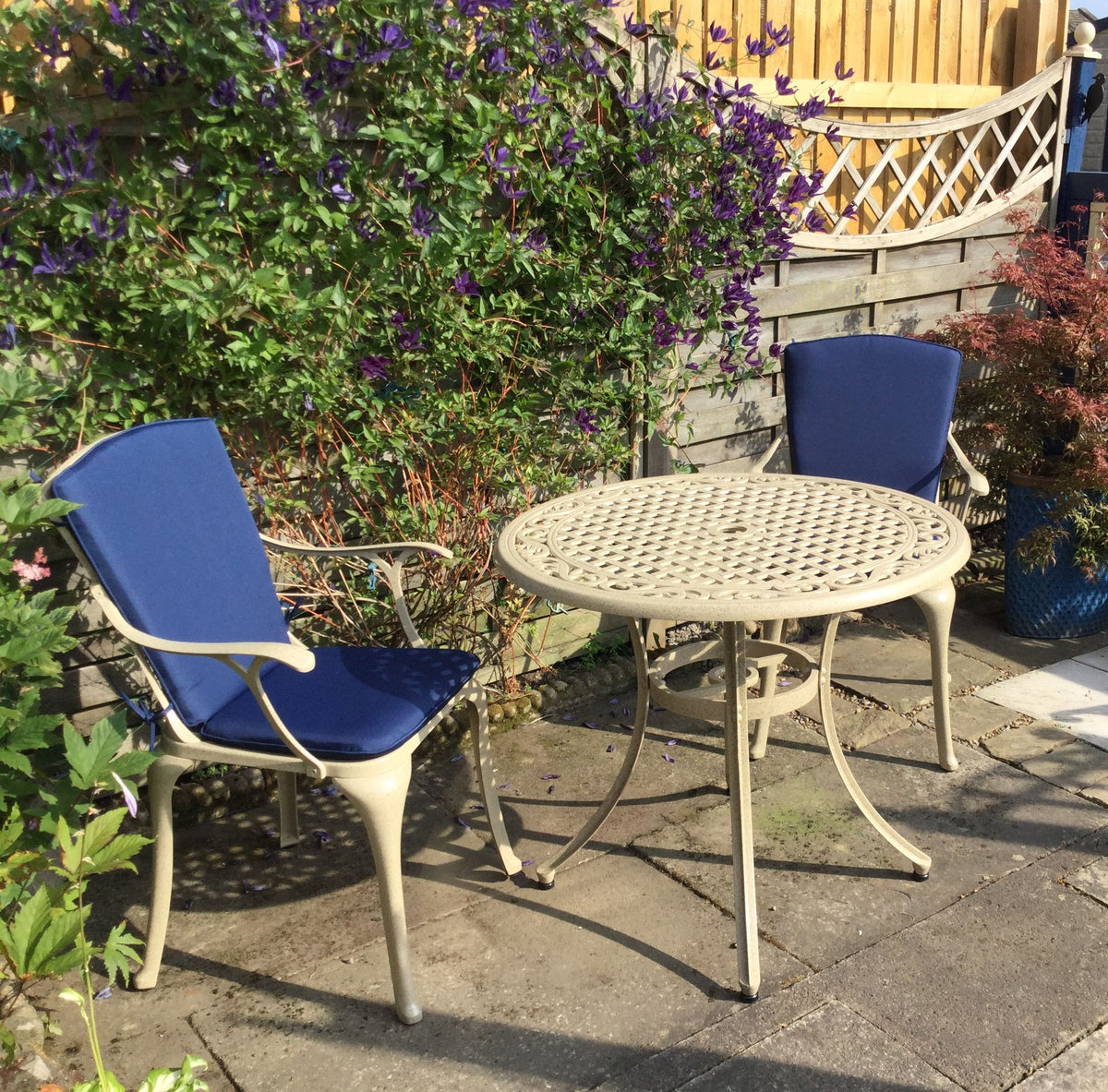 HANNAH Tisch (2 Personen Set)