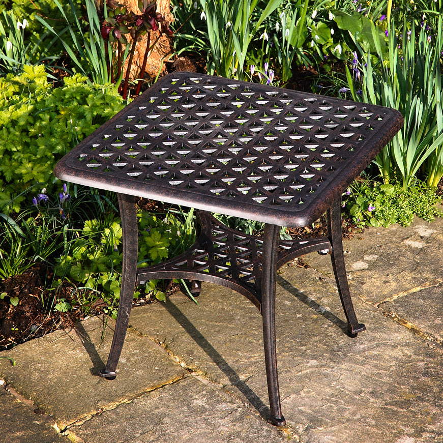 Sandra Tisch - Antik Bronze