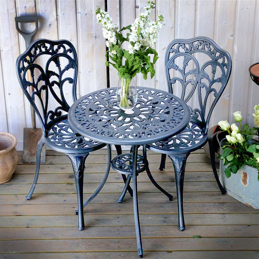 Tulip Bistro Set (Tisch mit 2 Stühlen)